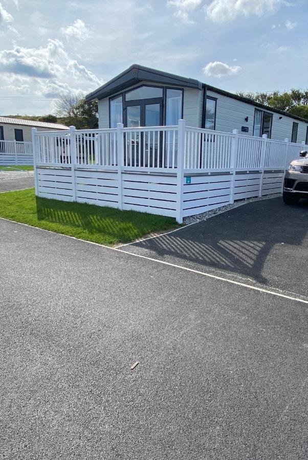 Riverwood Lodge New Quay Esterno foto