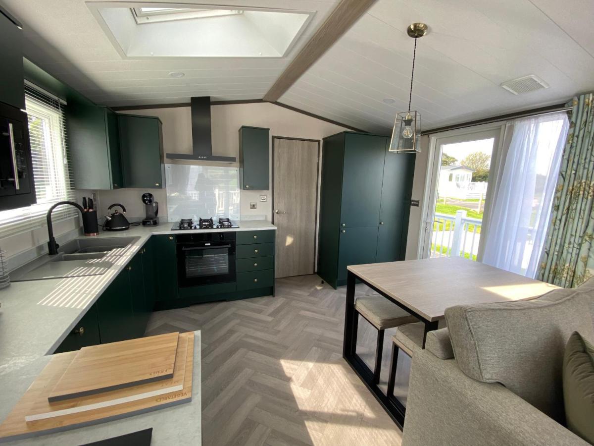 Riverwood Lodge New Quay Esterno foto